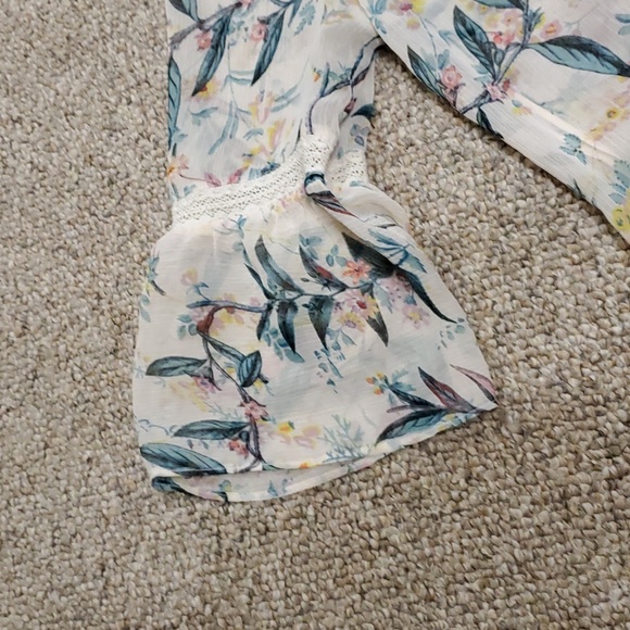 Lauren Conrad Blouse NWOT - Picture 2 of 13